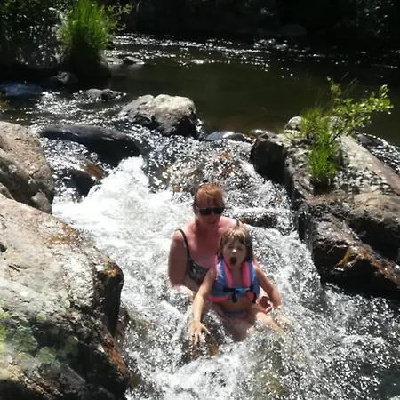 En Pierre Le Mas Et Son Jacuzzi Annuel Ferienhaus *