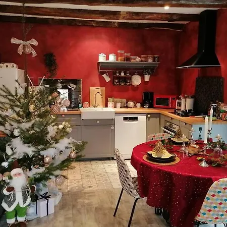 En Pierre Le Mas Et Son Jacuzzi Annuel Ferienhaus Brassac (Tarn)