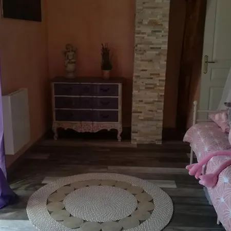 En Pierre Le Mas Et Son Jacuzzi Annuel Ferienhaus *