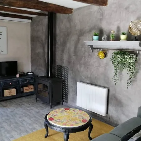 Ferienhaus En Pierre Le Mas Et Son Jacuzzi Annuel Brassac (Tarn)